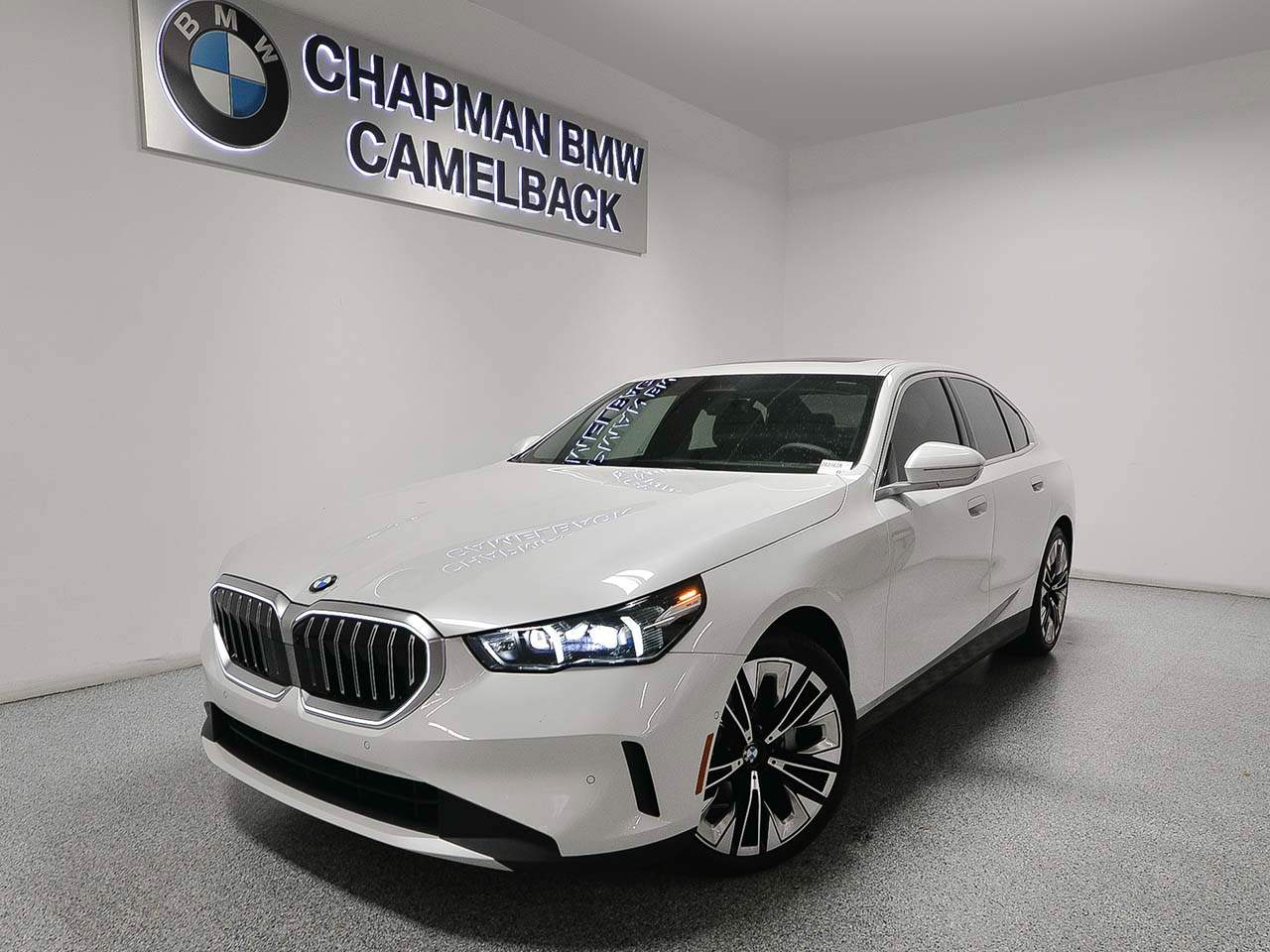 2026 BMW 5-Series 530i