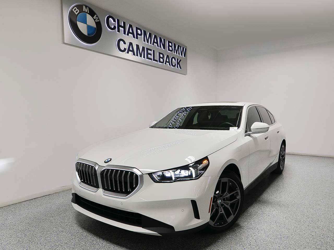 2026 BMW 5-Series 530i