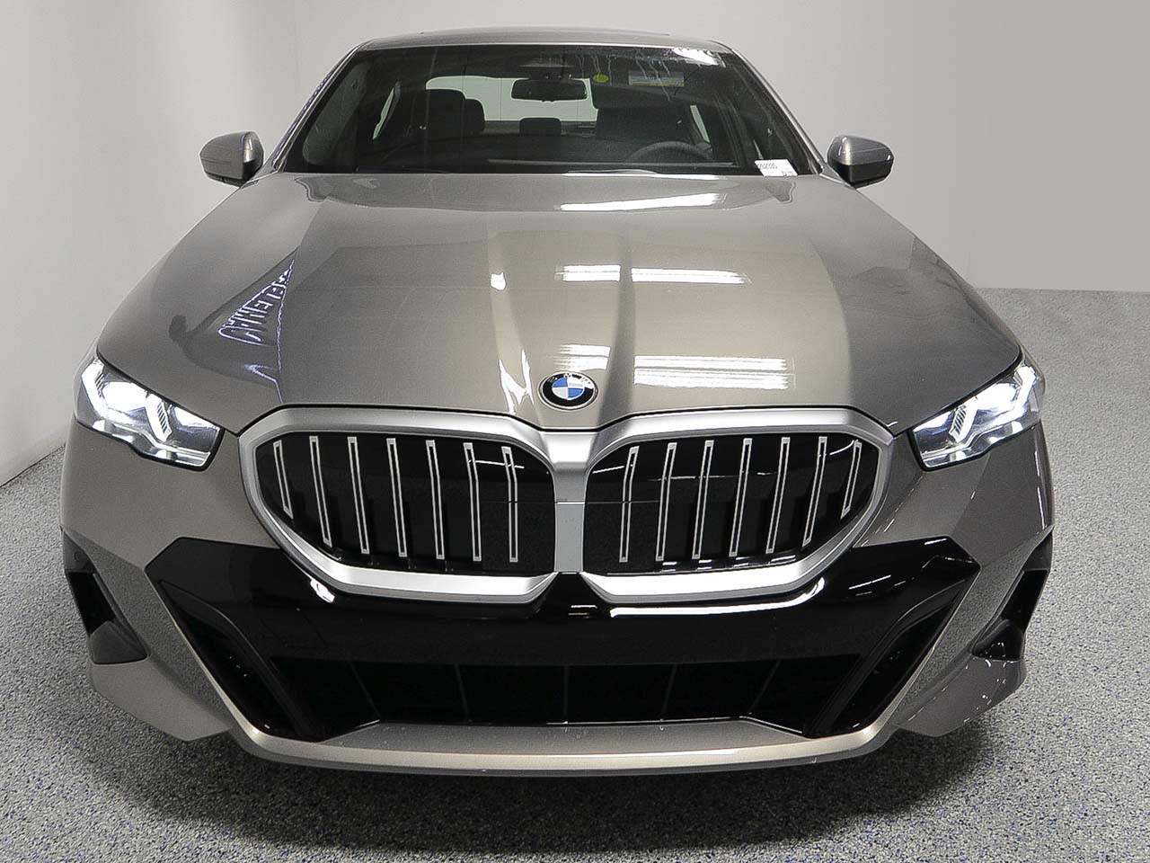 2026 BMW 5-Series 530i Sedan