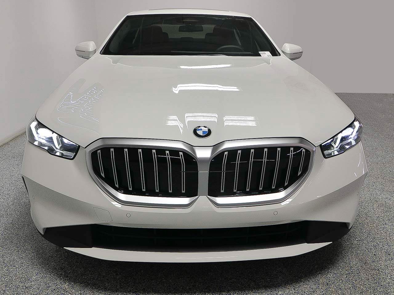 2026 BMW 5-Series 530i Sedan