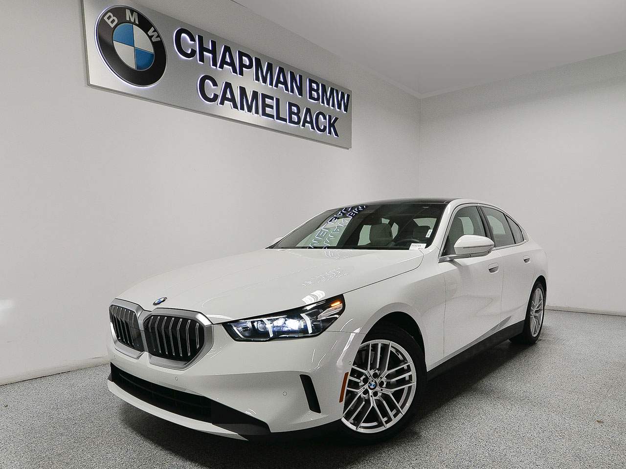 2024 BMW 5-Series 530i