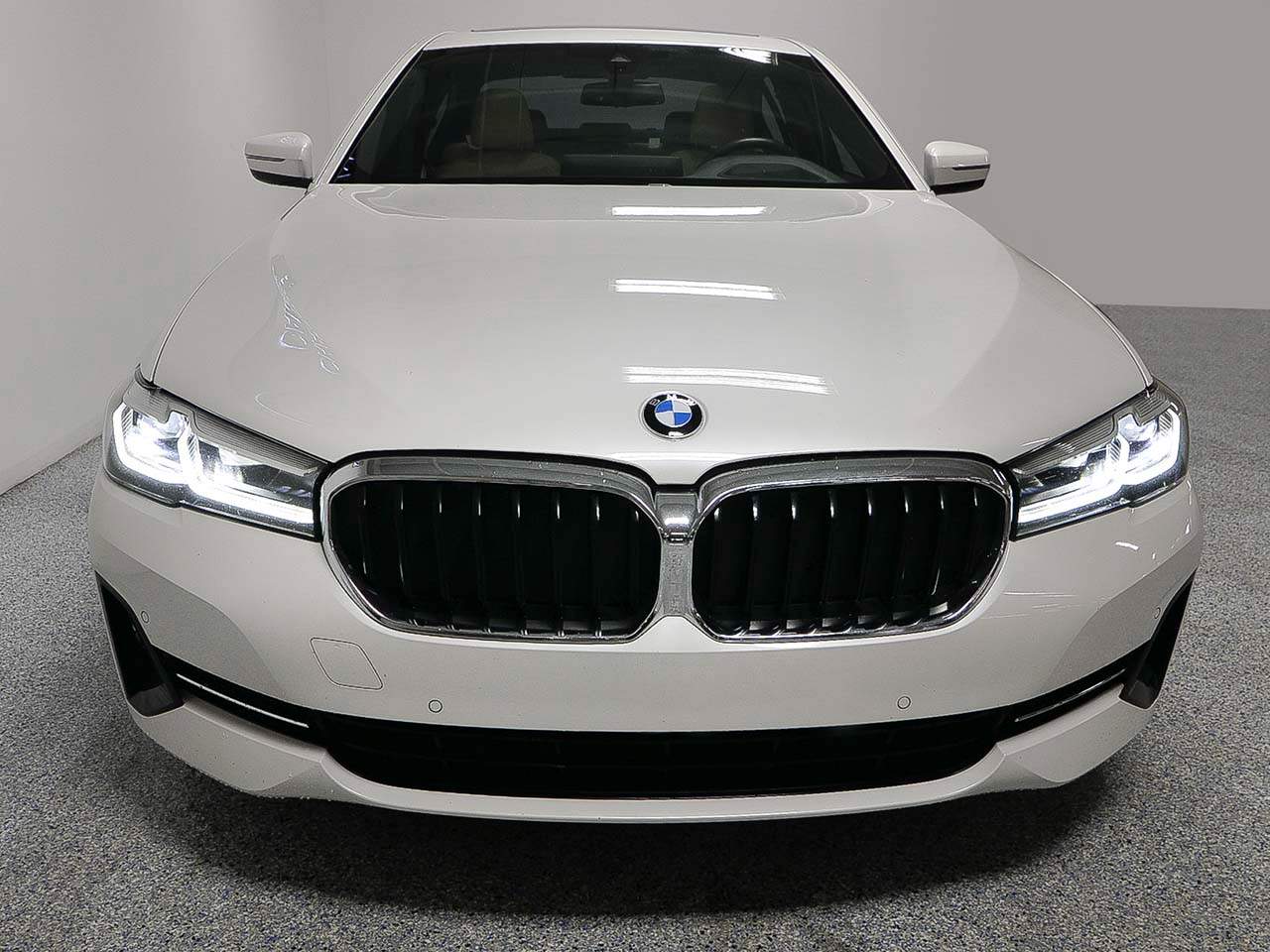 2022 BMW 5-Series 530i