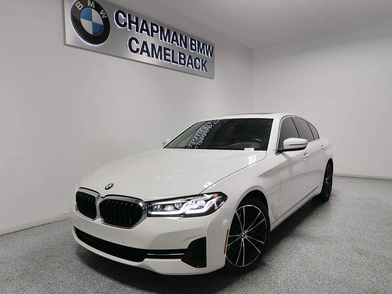 2022 BMW 5-Series 530i