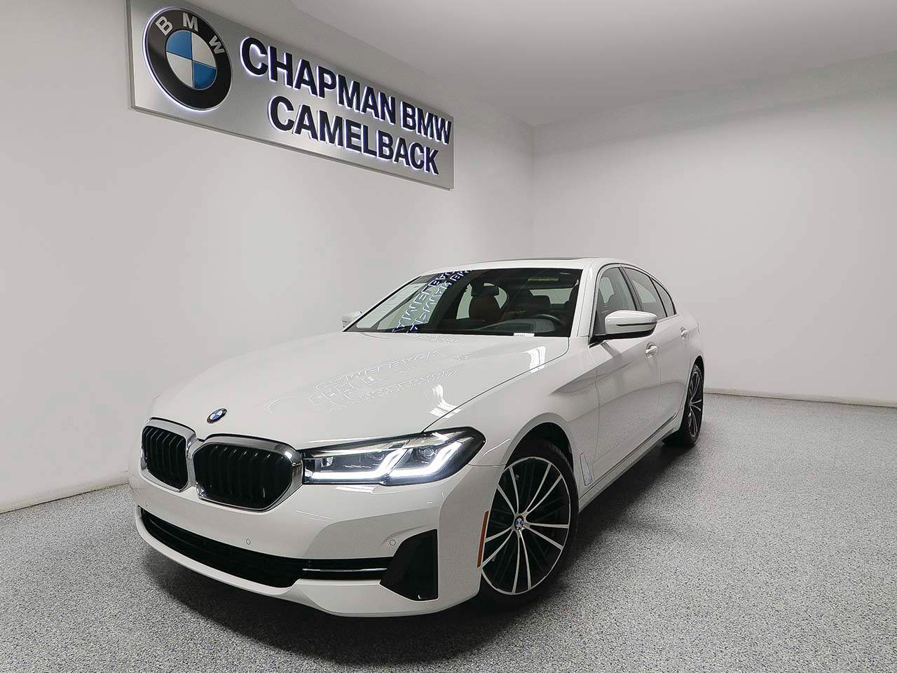 2022 BMW 5-Series 530i