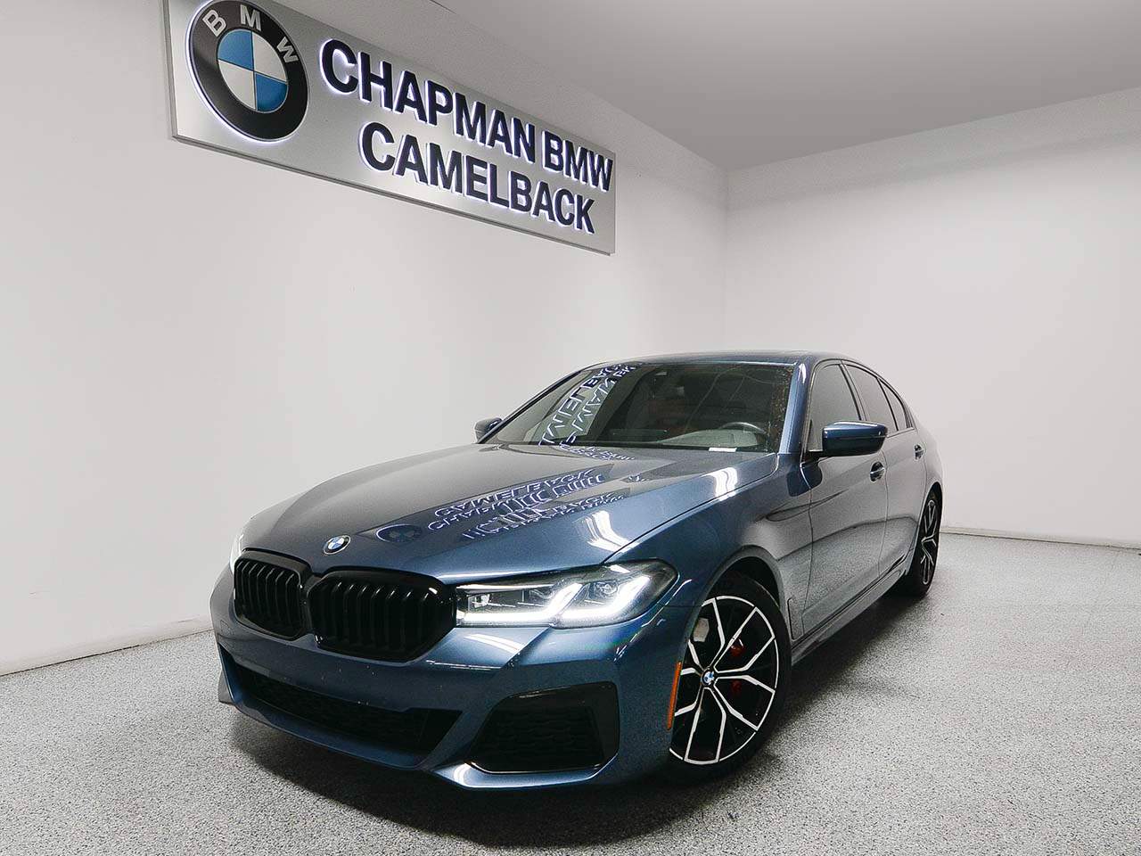 2023 BMW 5-Series 530i