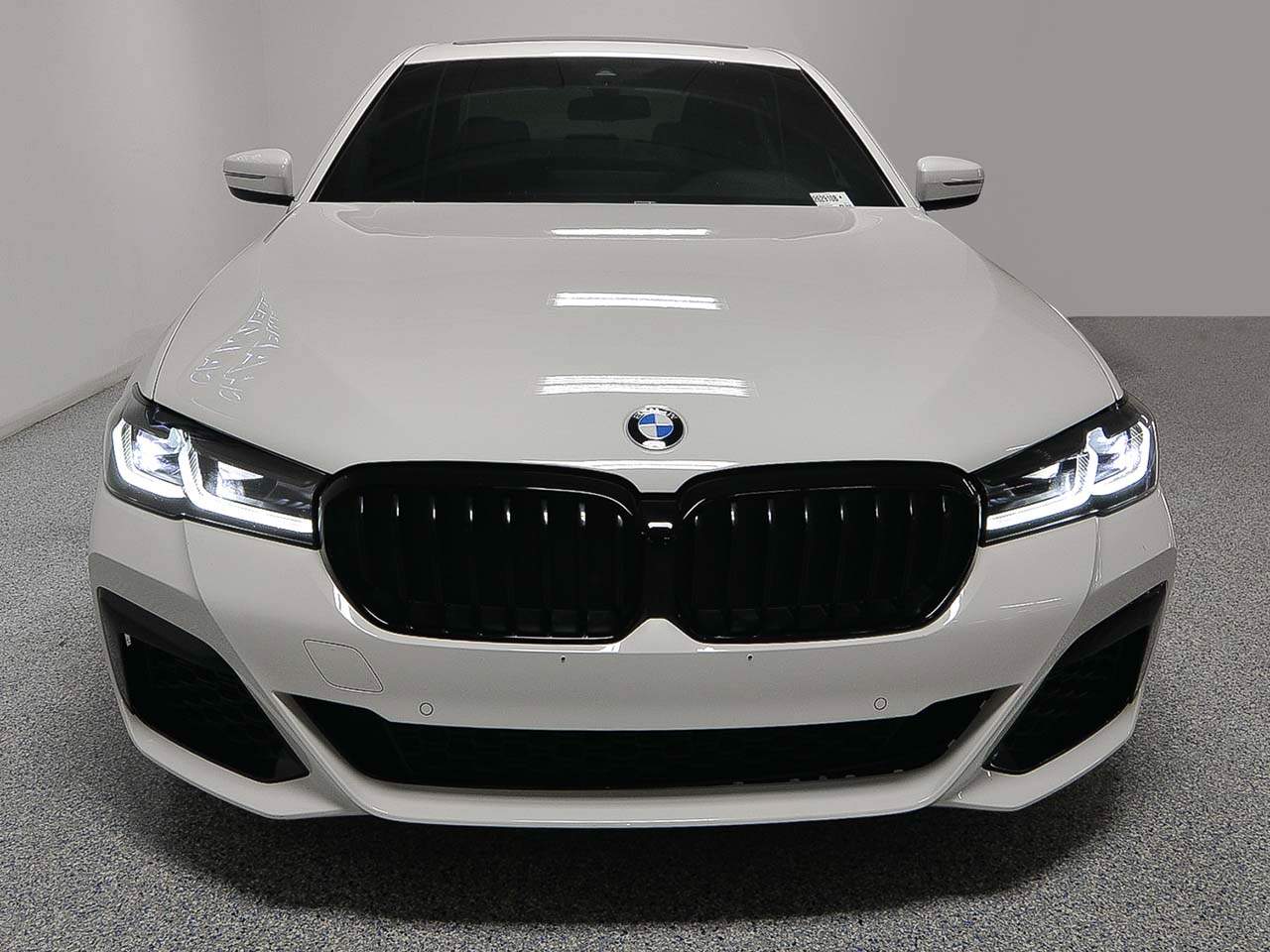 2022 BMW 5-Series 540i