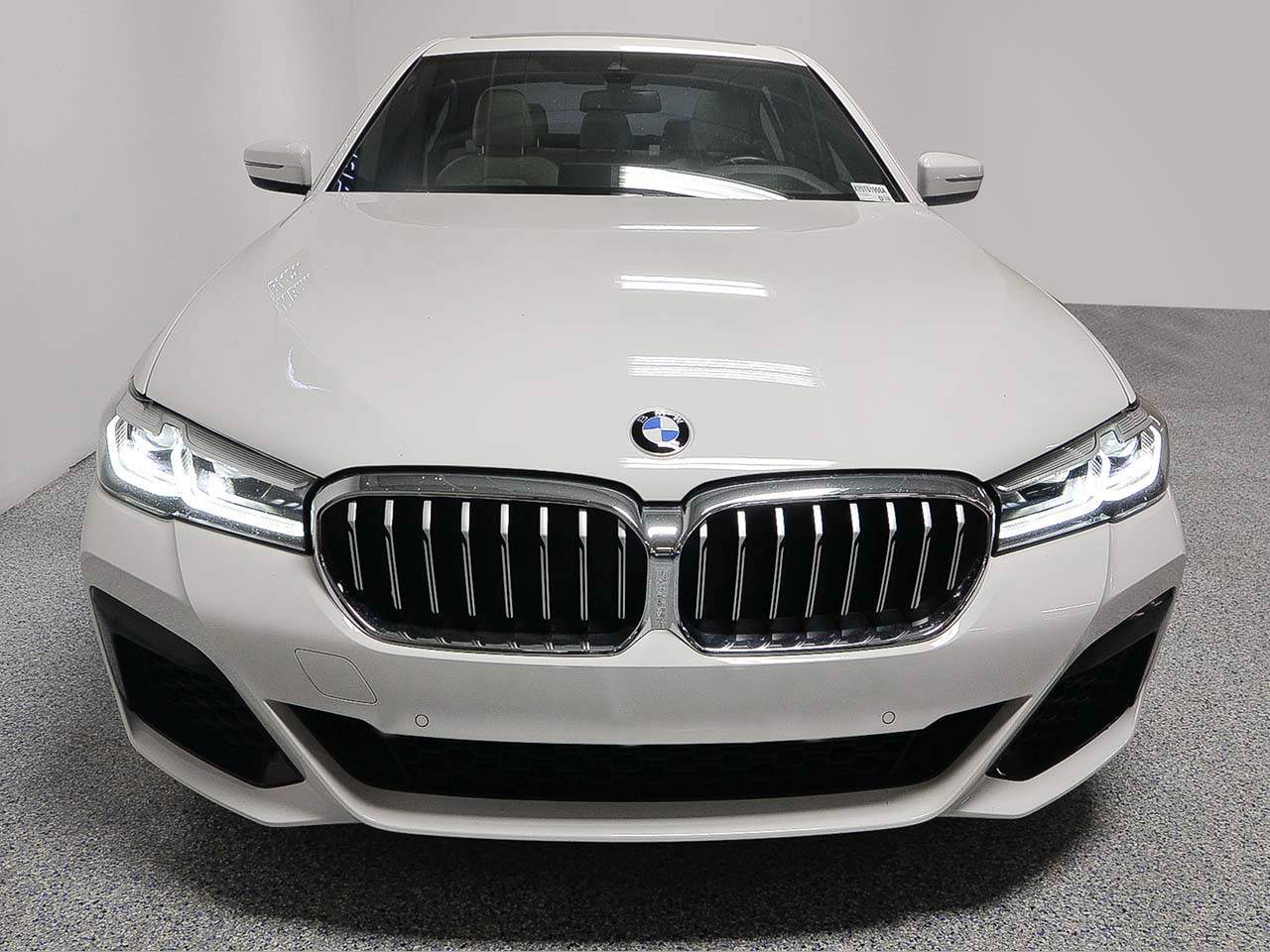 Used 2022 BMW 5 Series 540i with VIN WBA53BJ06NWX54142 for sale in Phoenix, AZ