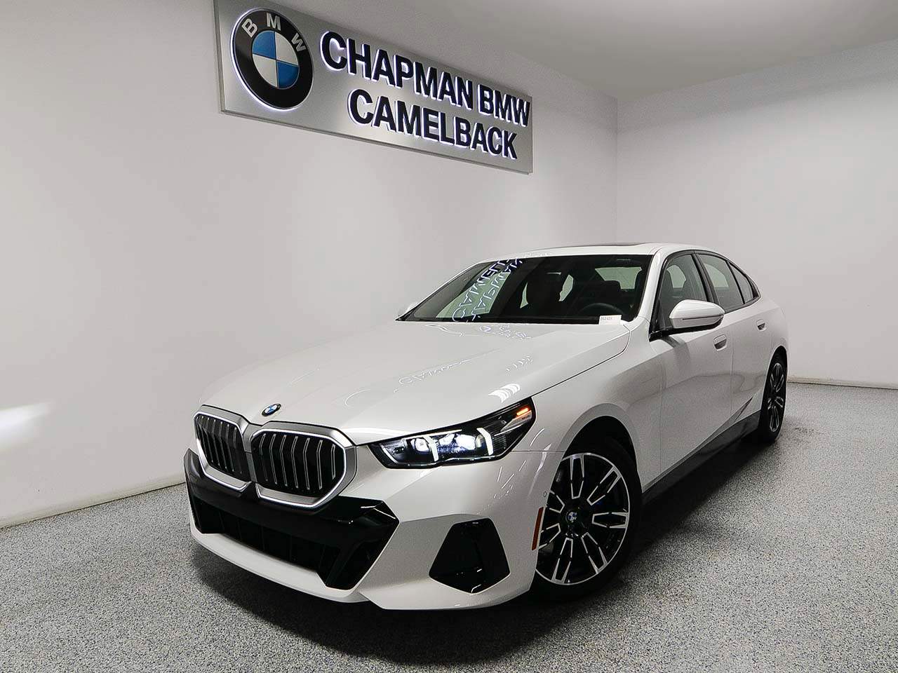 2026 BMW 5-Series 530i xDrive Sedan