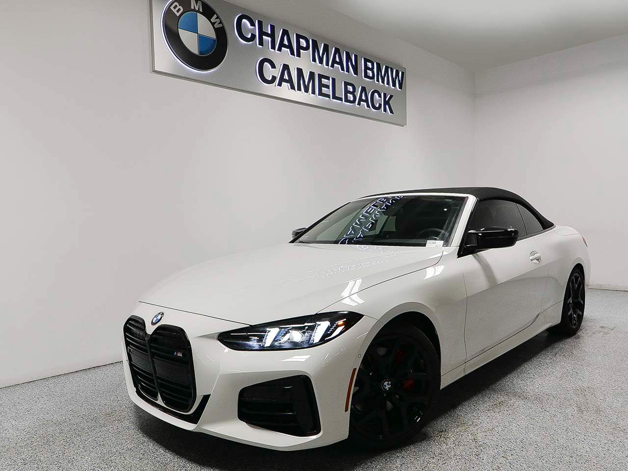 2025 BMW 4-Series M440i Convertible