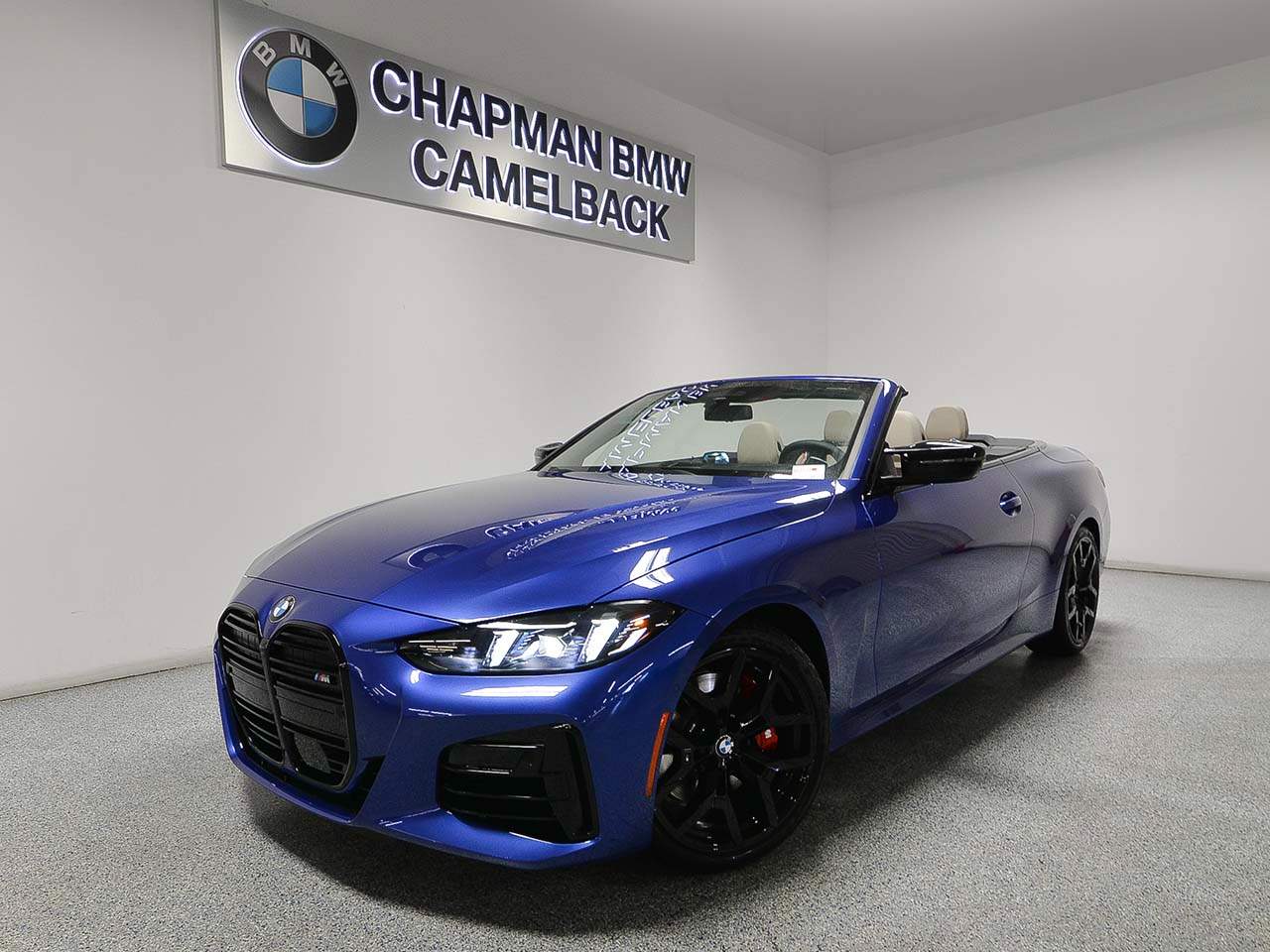 2026 BMW 4 Series M440i Convertible's photo
