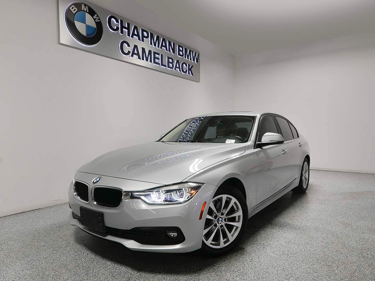 2018 BMW 3-Series 320i