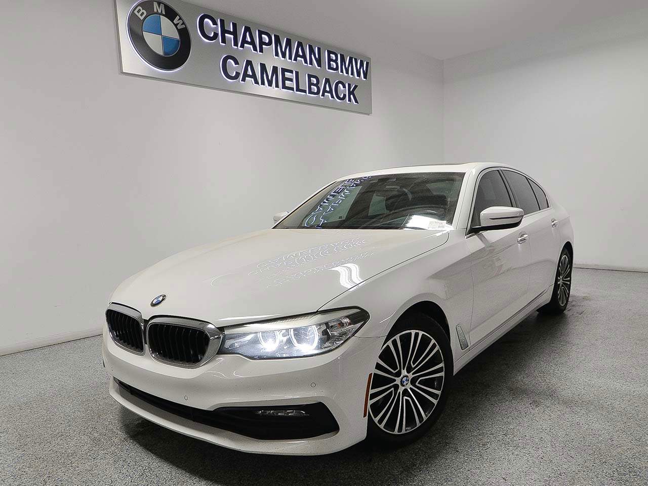 2018 BMW 5-Series 530i