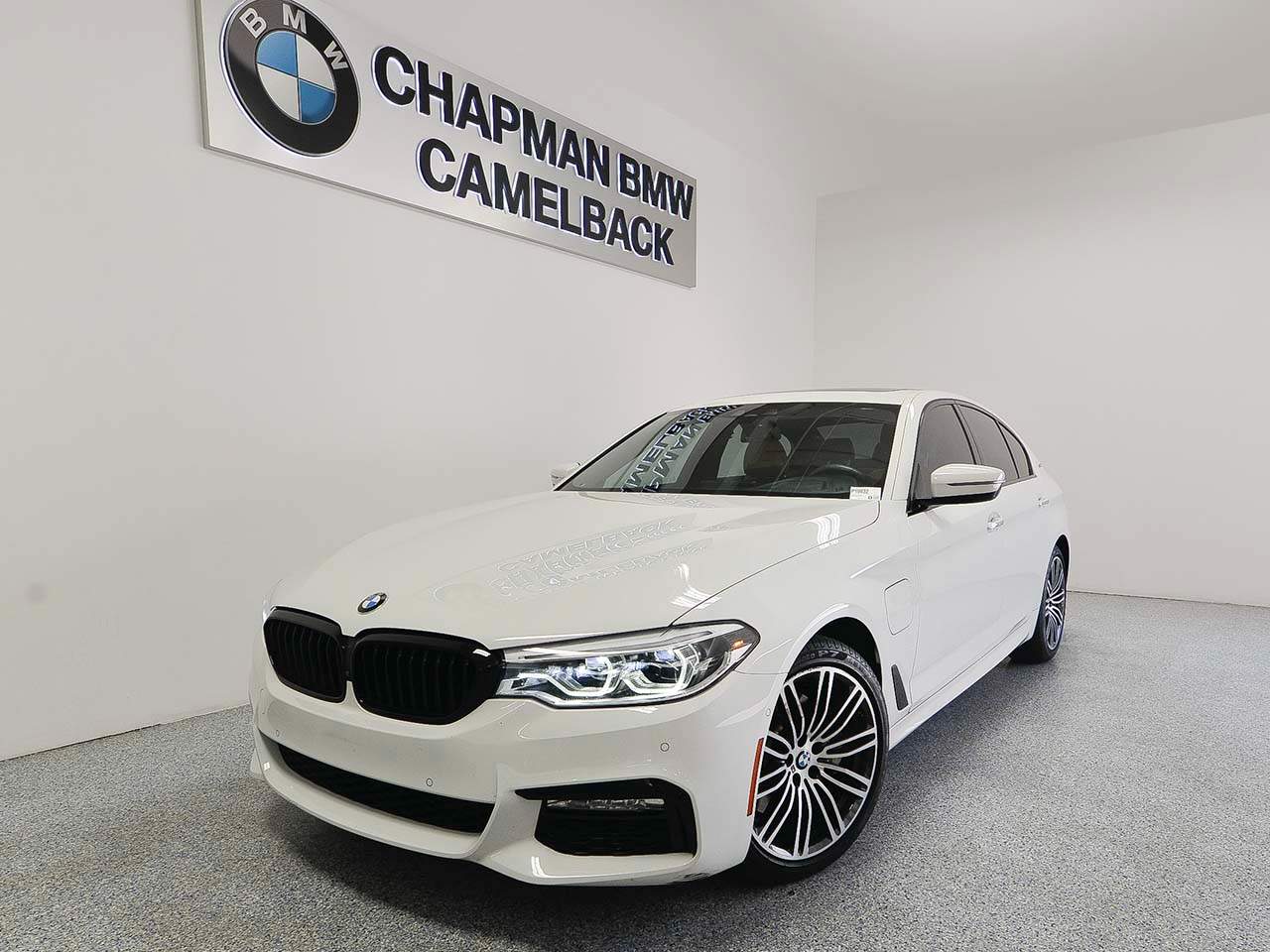 2018 BMW 5-Series 530e xDrive iPerformance