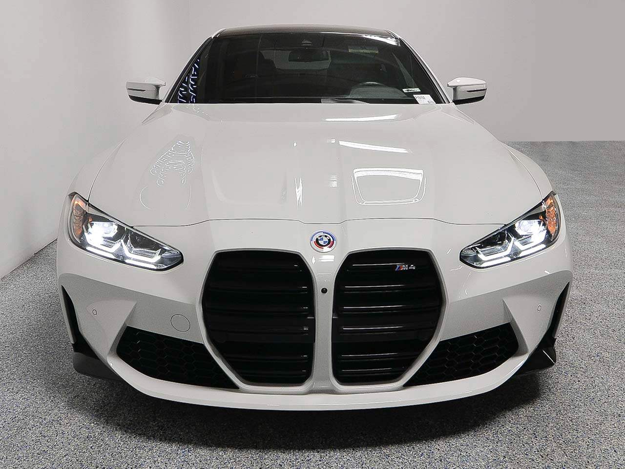 2023 BMW M4