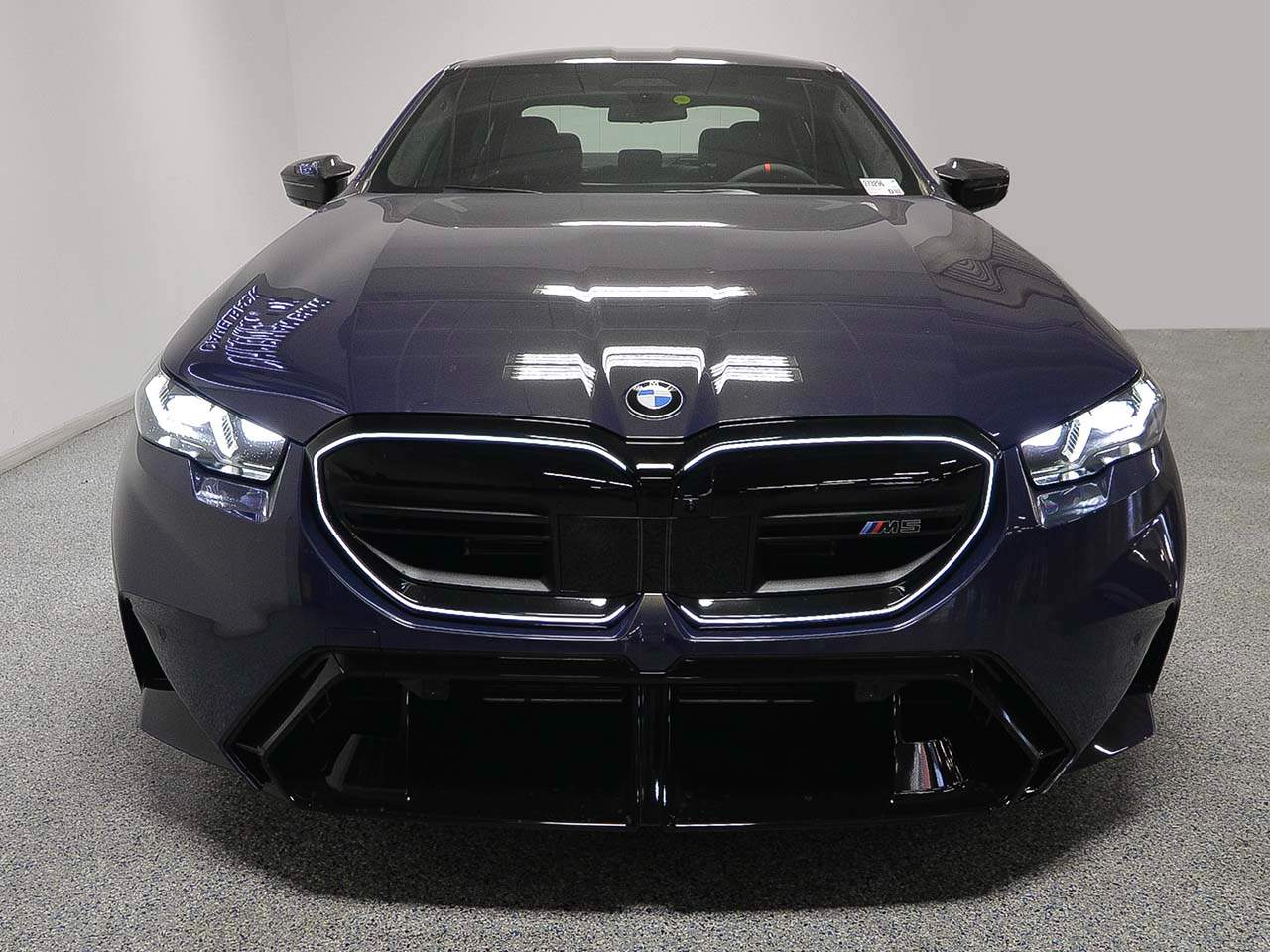 2027 BMW M5 Sedan
