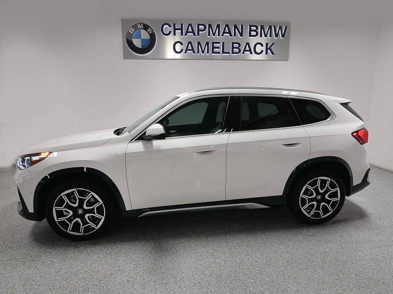 2027 BMW X1 xDrive28i
