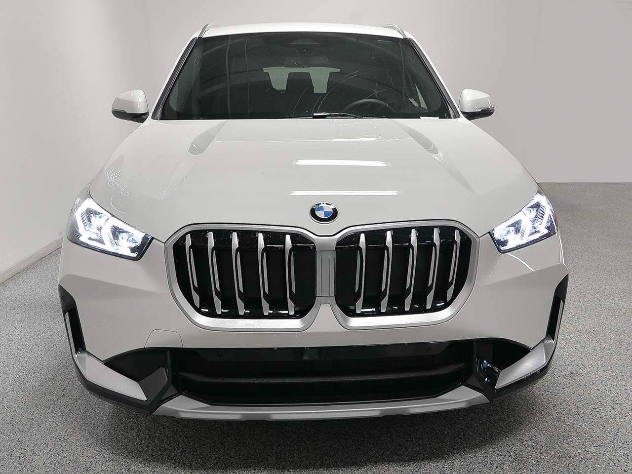 2027 BMW X1 xDrive28i