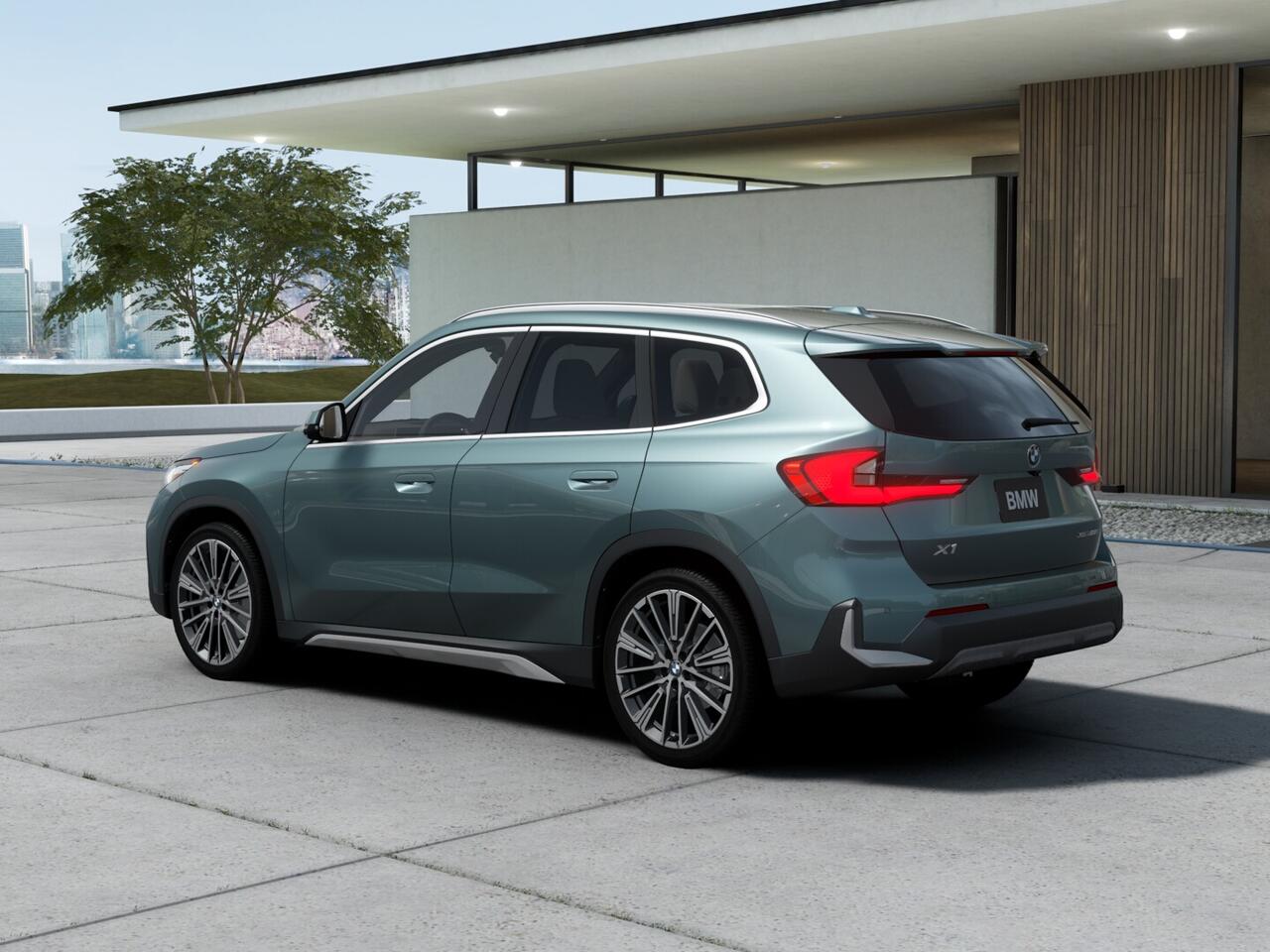 2027 BMW X1 xDrive28i