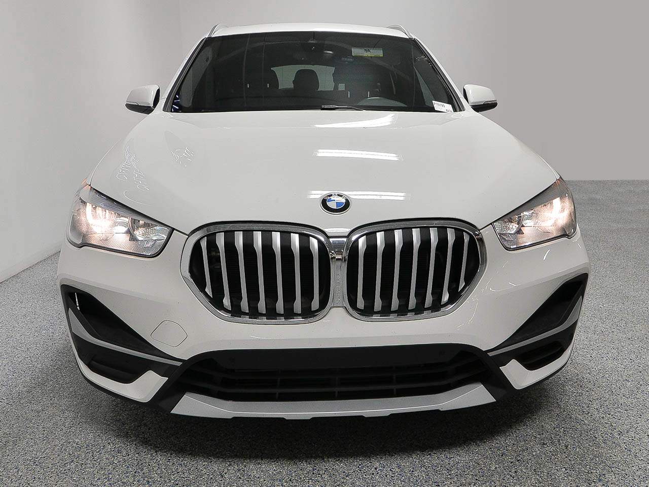 2022 BMW X1 sDrive28i