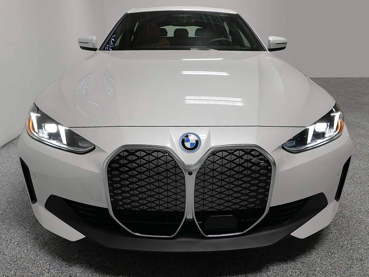 2025 BMW i4 eDrive40