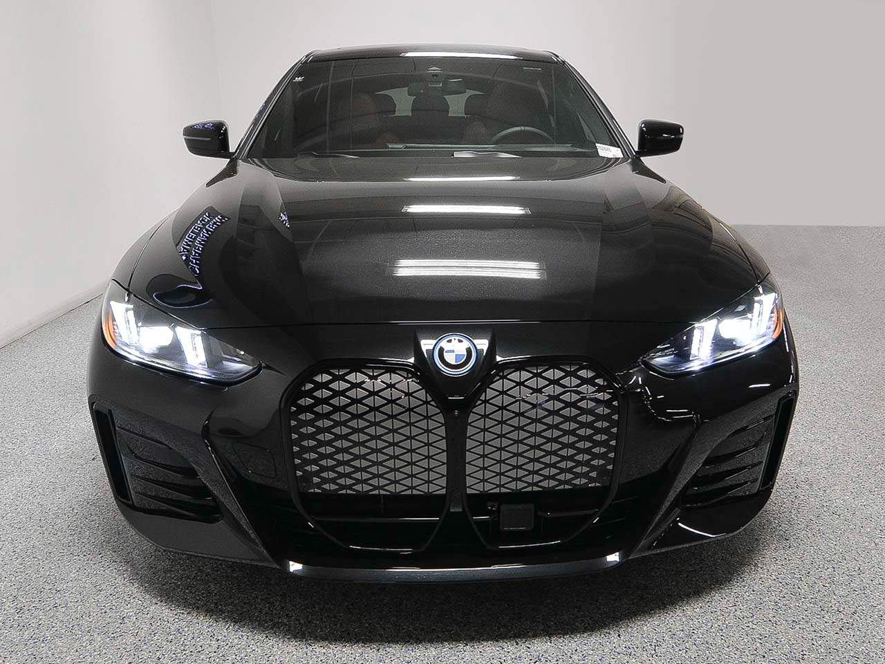 2025 BMW i4 eDrive40