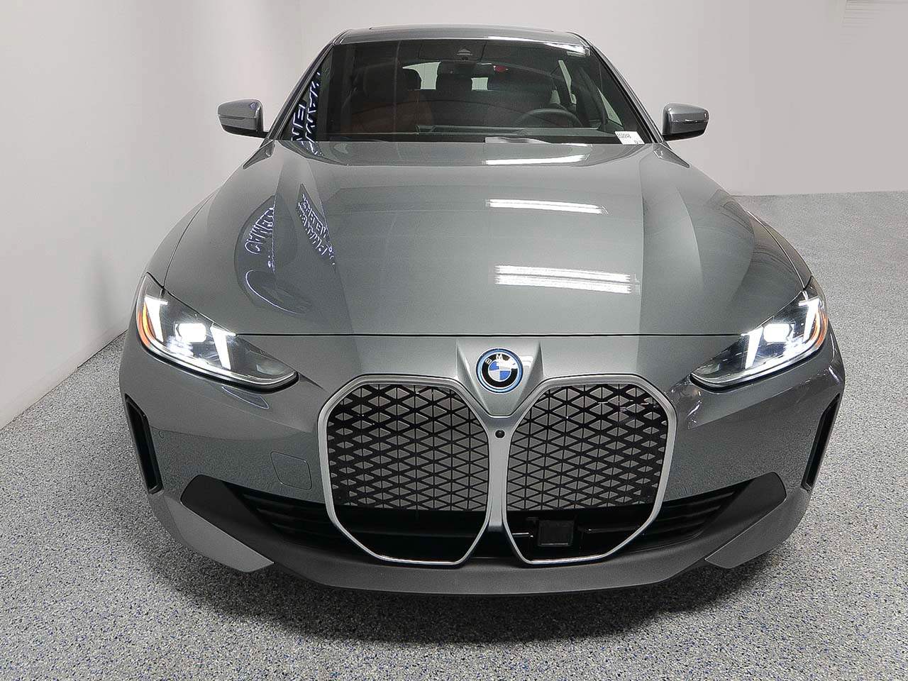 2025 BMW i4 eDrive40