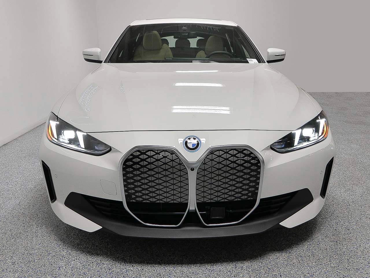 2025 BMW i4 eDrive40