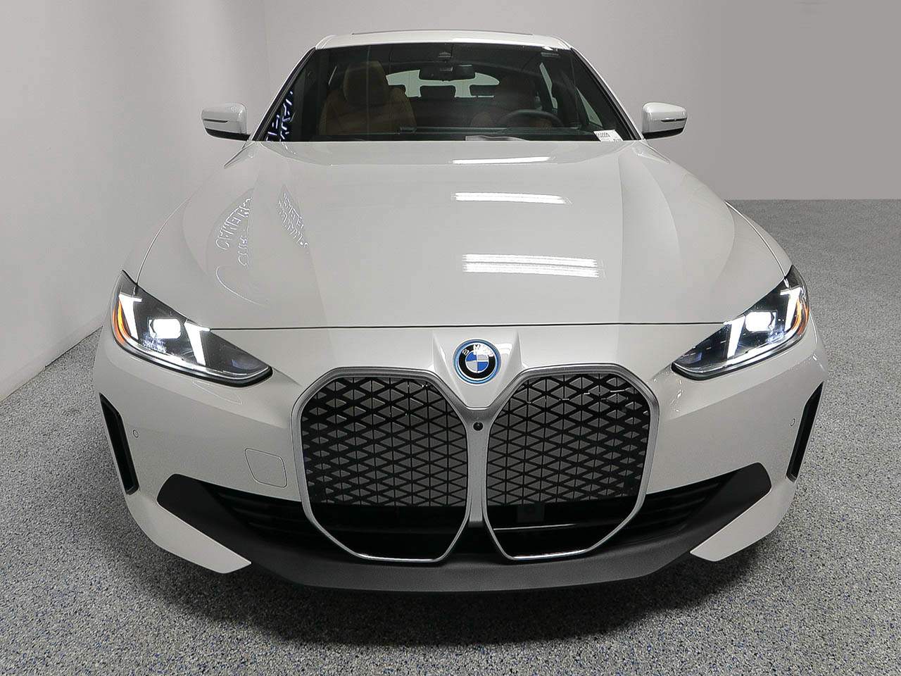 2025 BMW i4 eDrive40
