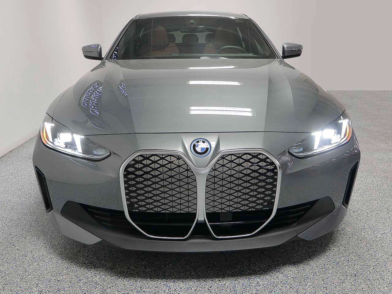2025 BMW i4 eDrive40
