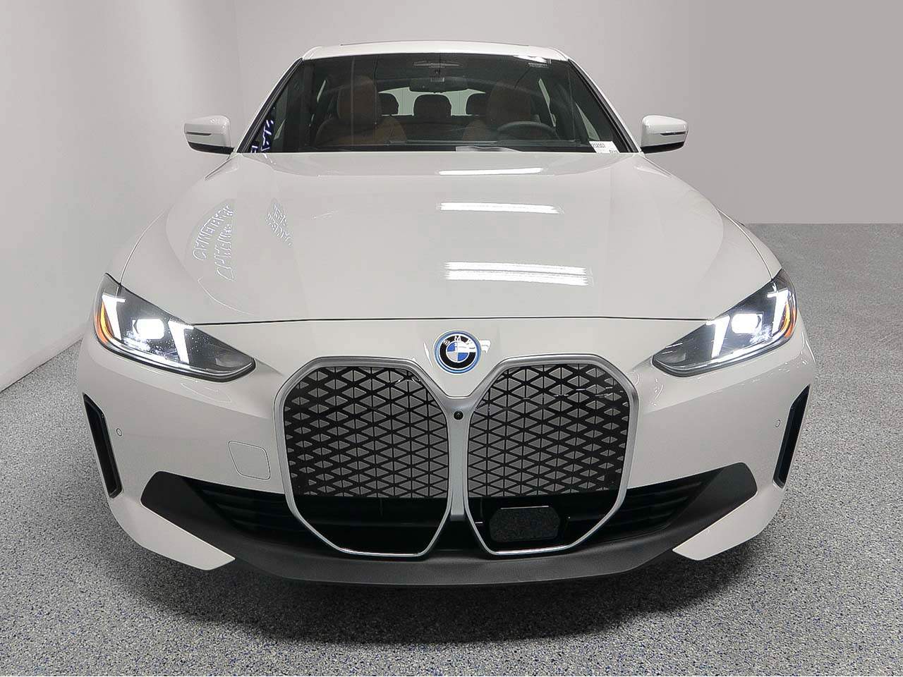2025 BMW i4 eDrive40