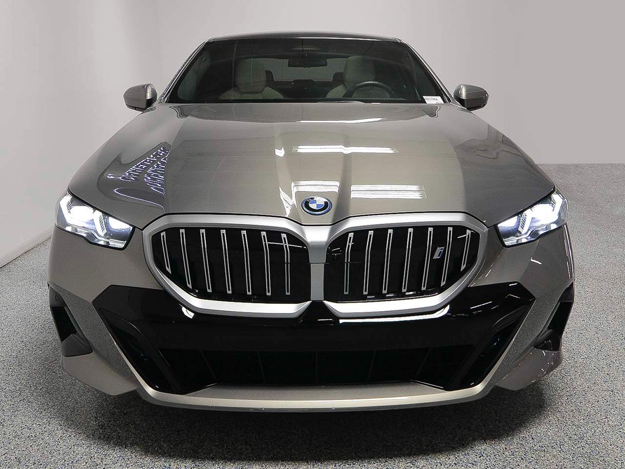2024 BMW i5 eDrive40