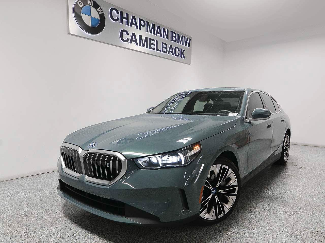 2025 BMW i5 eDrive40