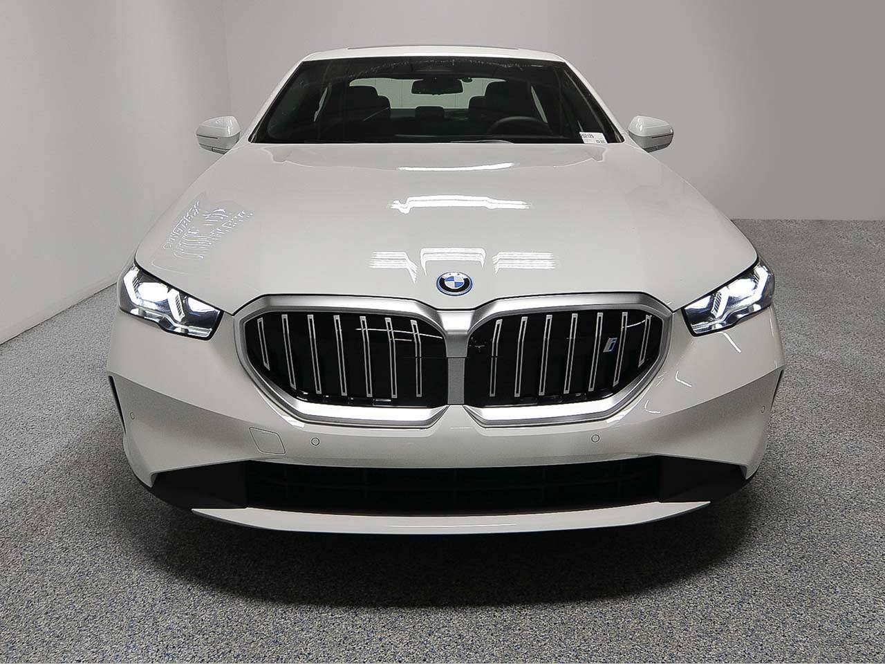 2025 BMW i5 eDrive40