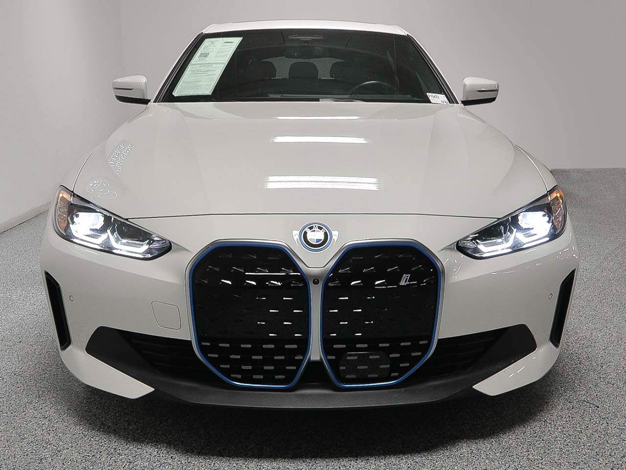 Used 2023 BMW i4 35 with VIN WBY43AW06PFP84387 for sale in Phoenix, AZ