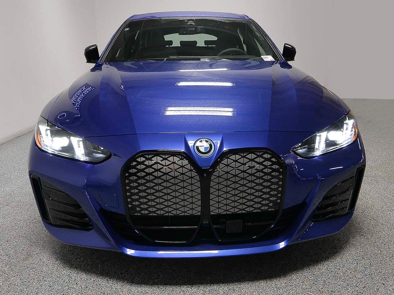 2025 BMW i4 xDrive40