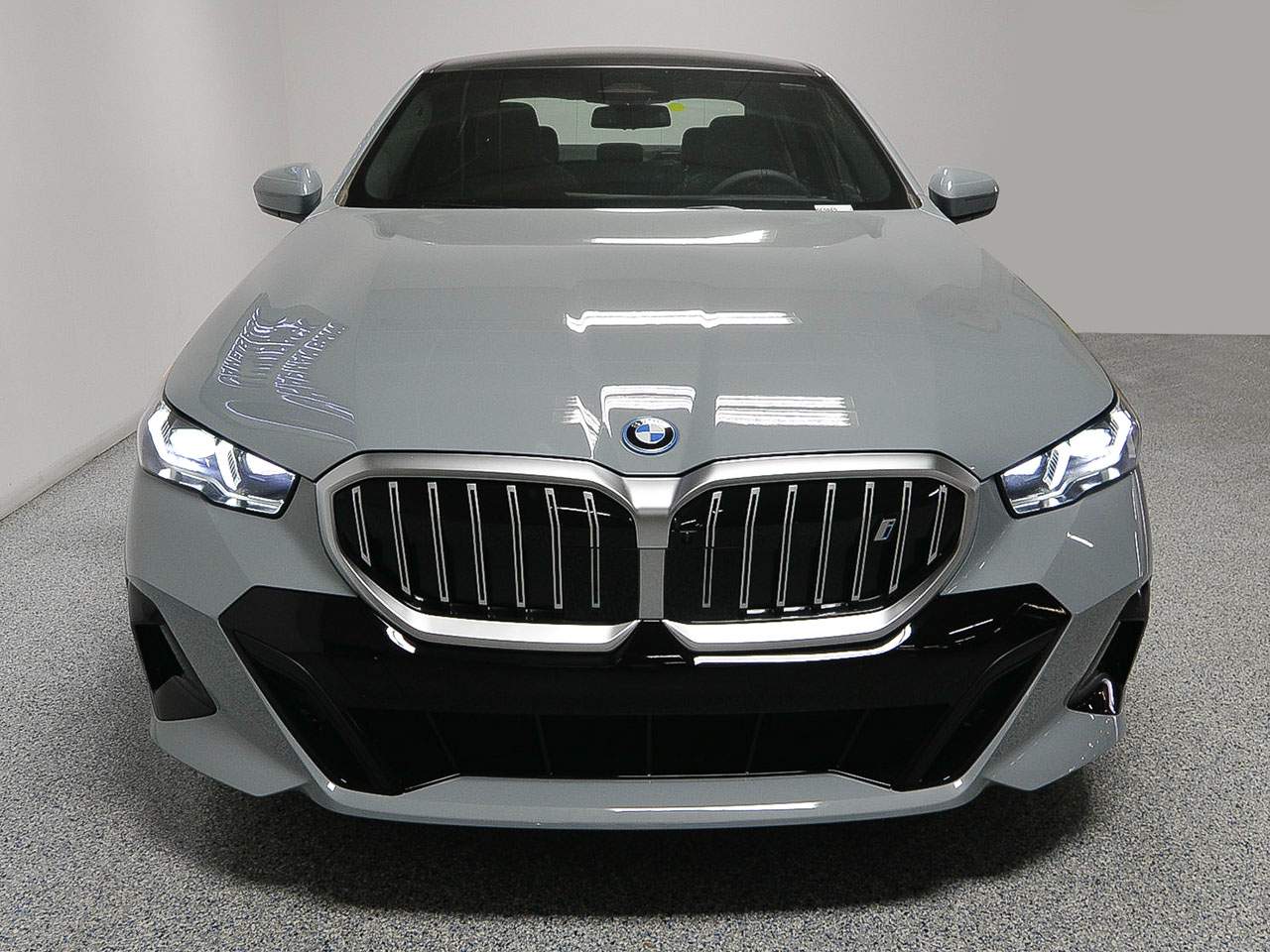 2026 BMW i5 eDrive40