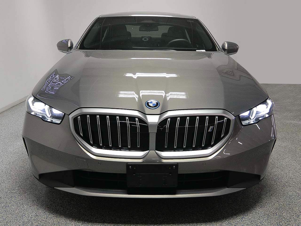 2026 BMW i5 eDrive40