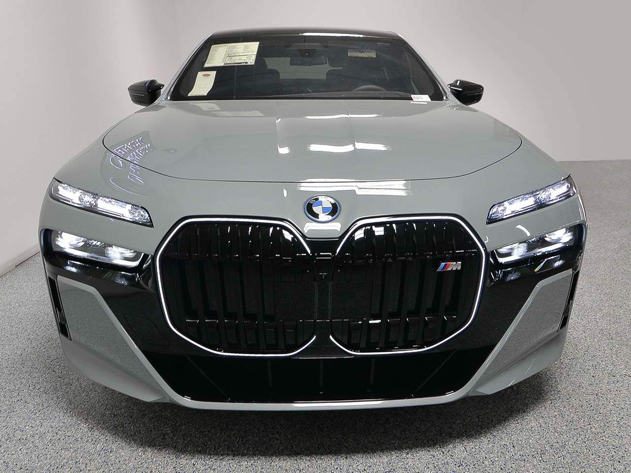 2026 BMW i7 M70 Sedan