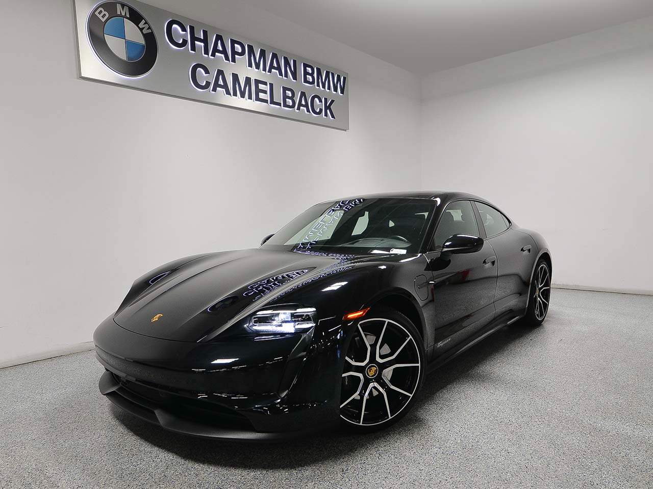 2023 Porsche Taycan