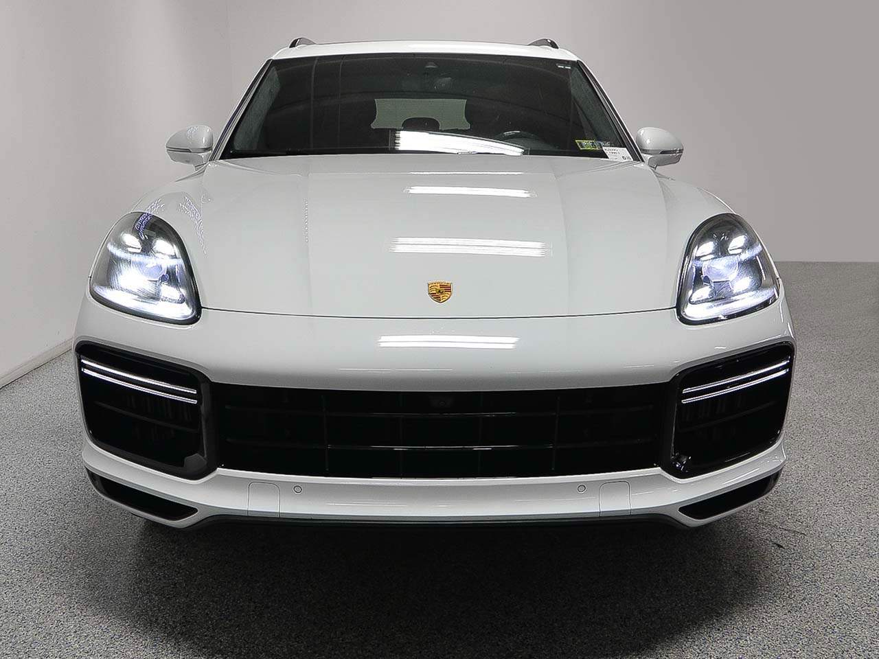 2023 Porsche Cayenne Turbo