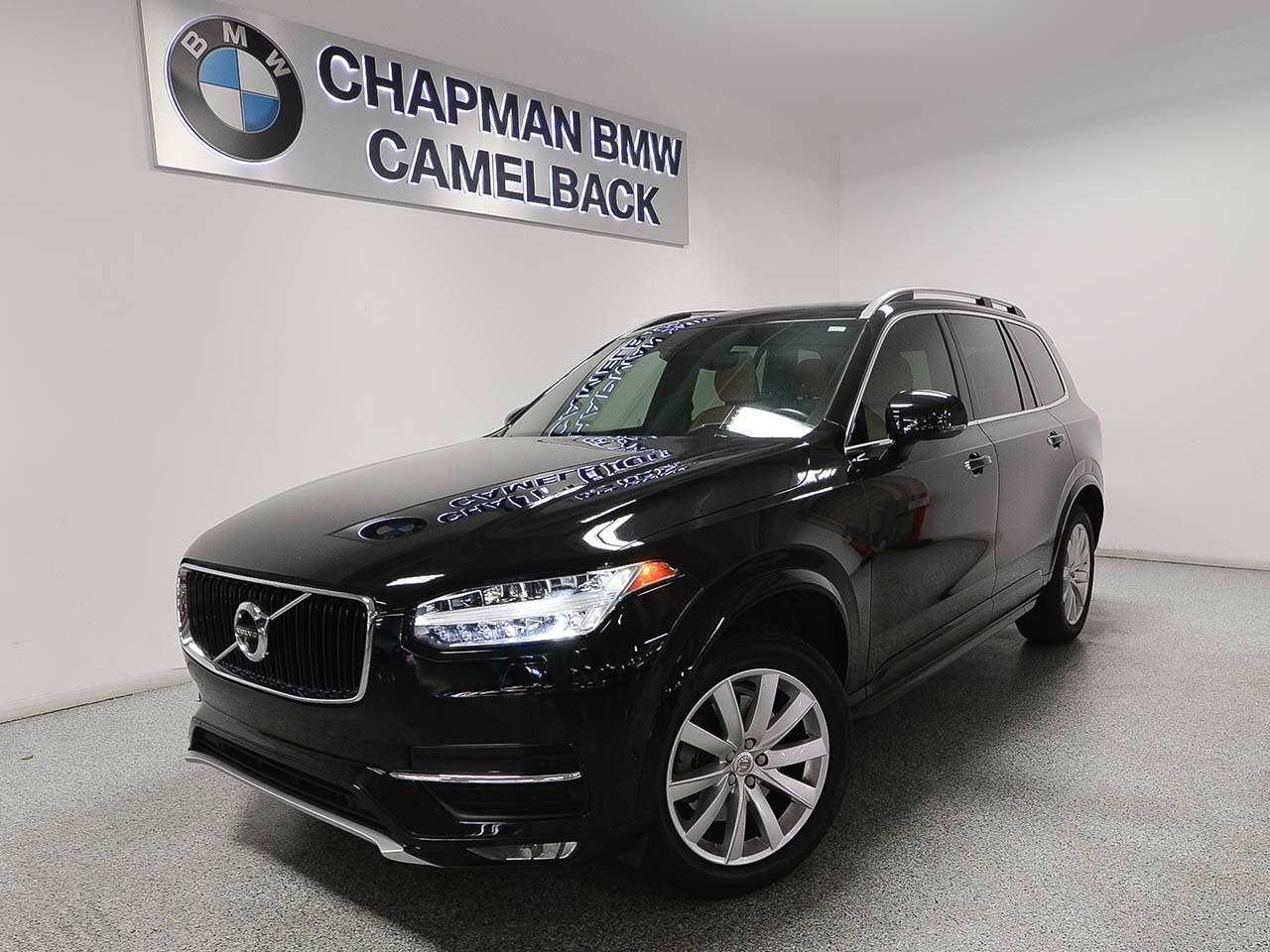2019 Volvo XC90 T6 Momentum