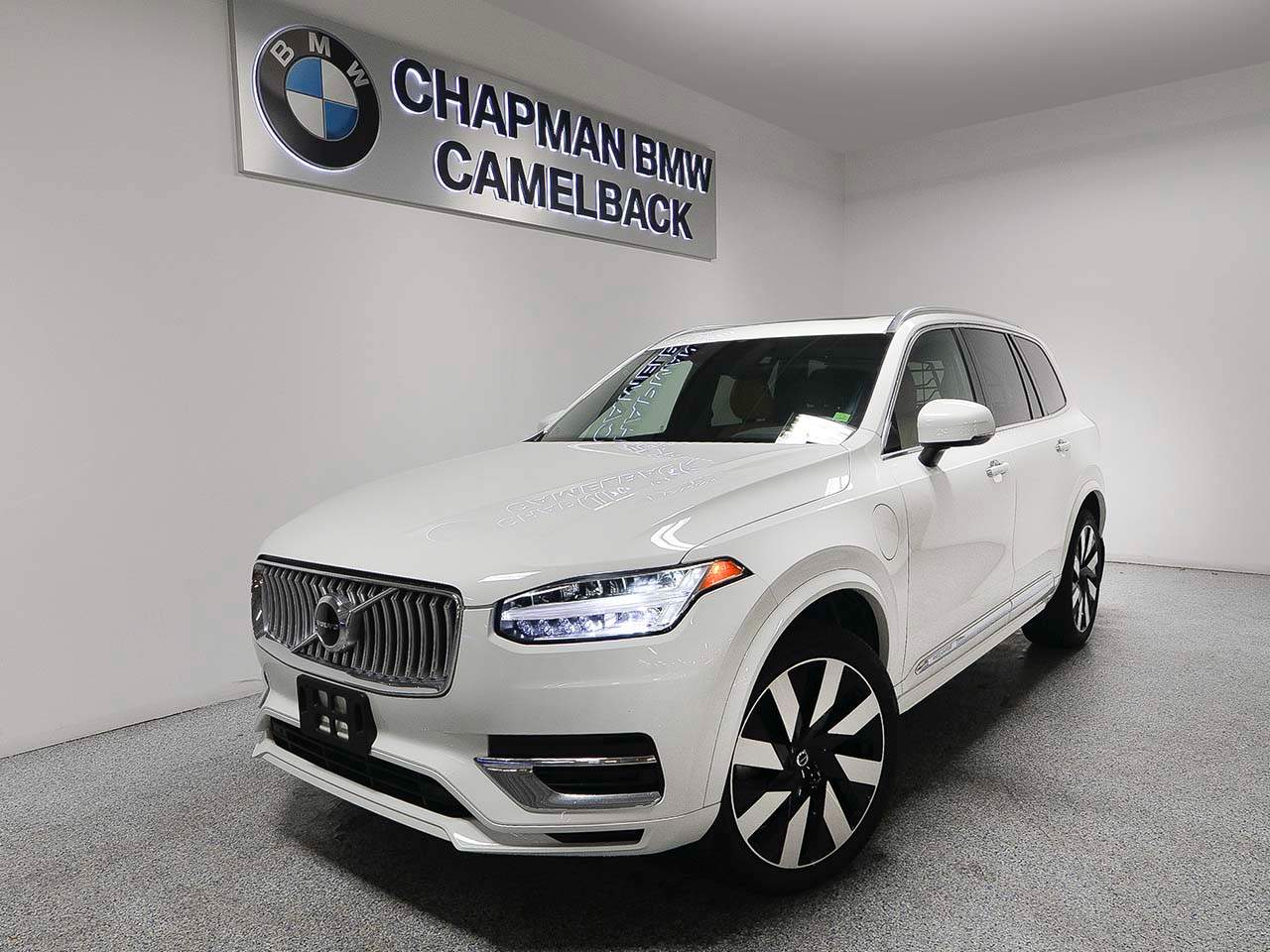 2022 Volvo XC90 Recharge T8 Inscription 7P