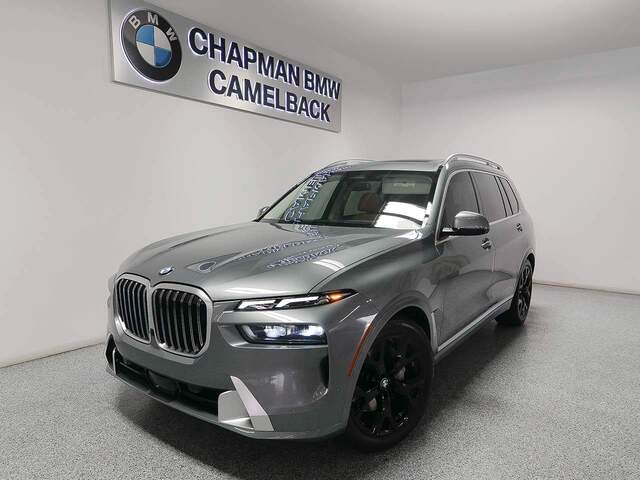 2023 BMW X7