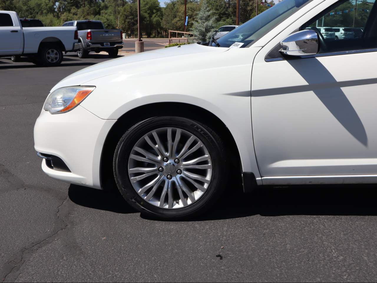2011 Chrysler 200 Limited