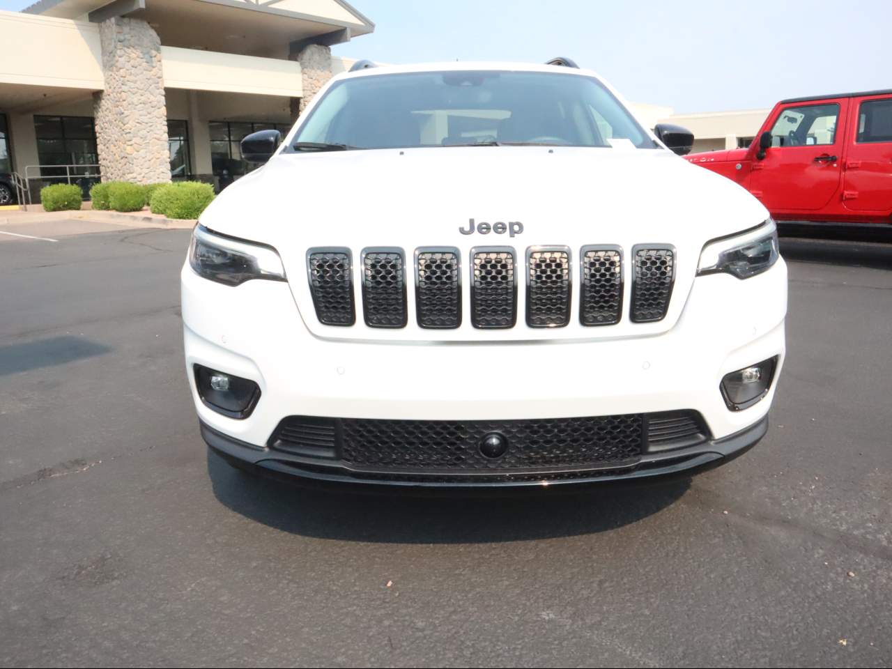 Used 2023 Jeep Cherokee Altitude Lux with VIN 1C4PJMMB2PD112218 for sale in Payson, AZ