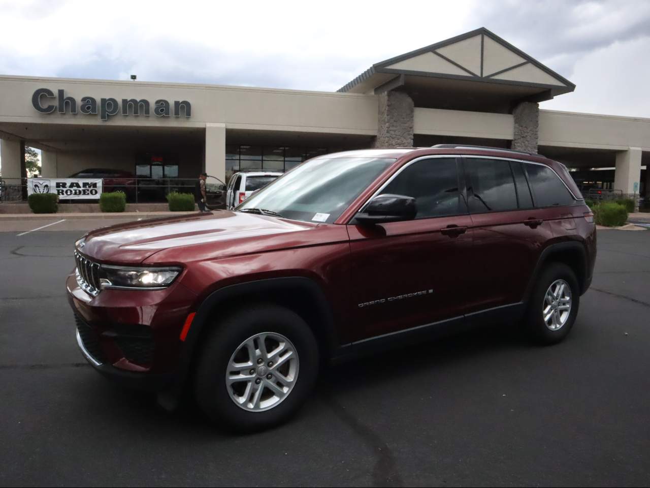 2022 Jeep Grand Cherokee Laredo