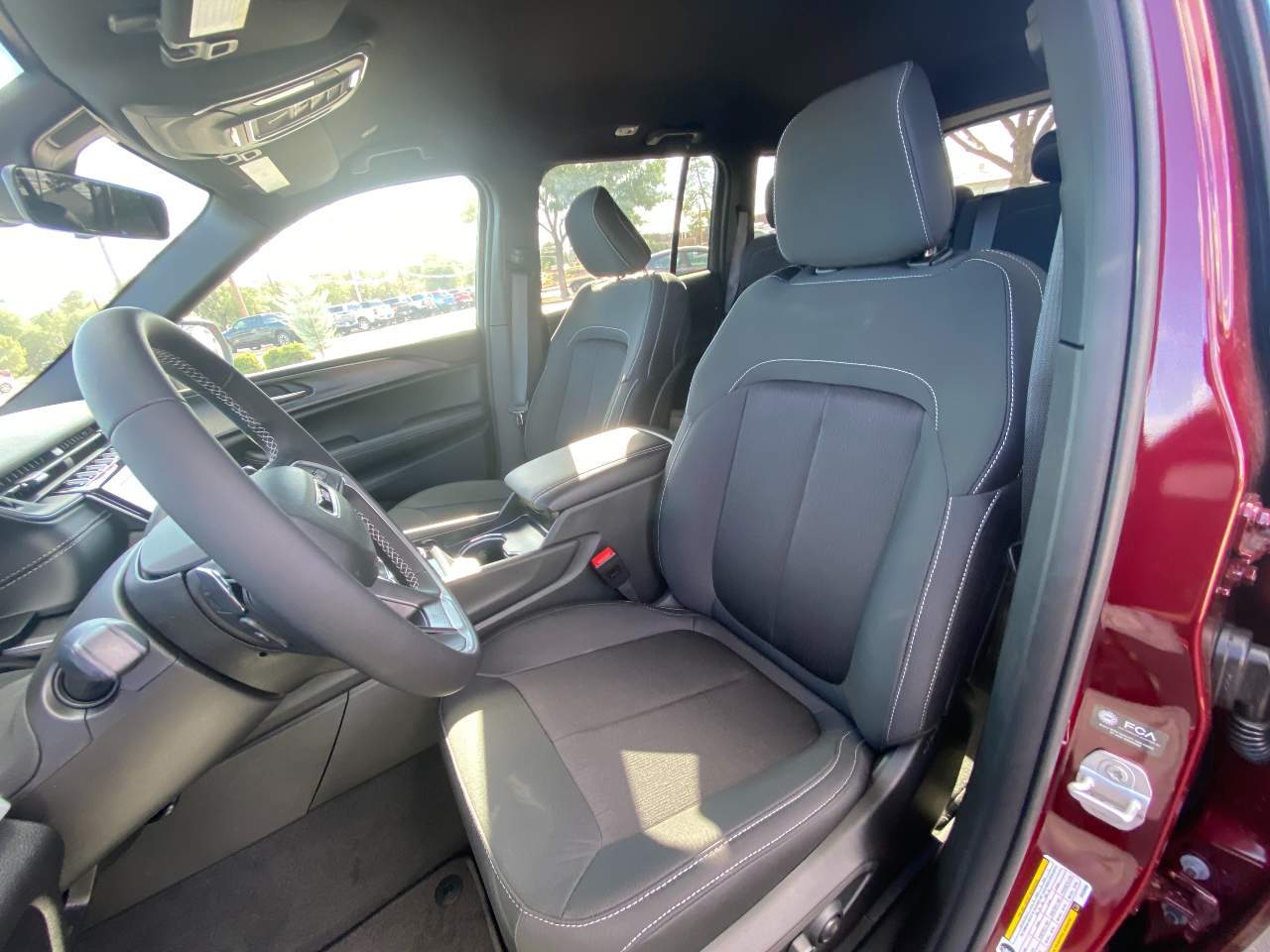 2025 Jeep Grand Cherokee Laredo - Photo 9