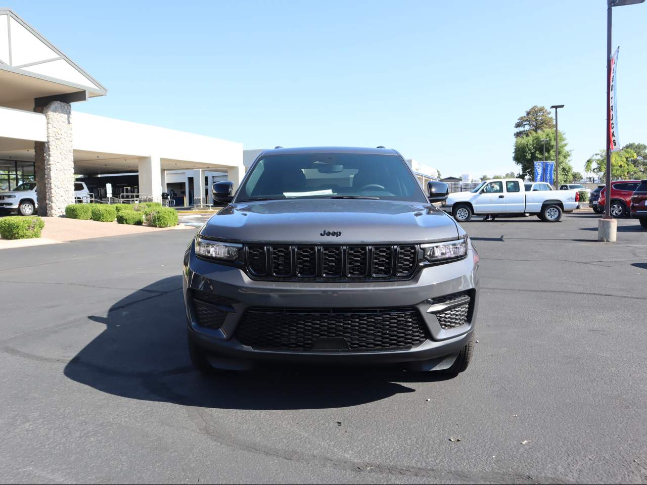 2024 Jeep Grand Cherokee Altitude