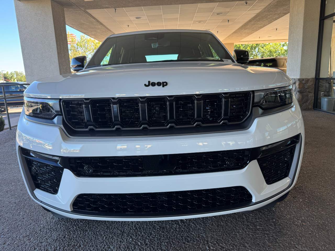 2026 Jeep Grand Cherokee Limited Reserve