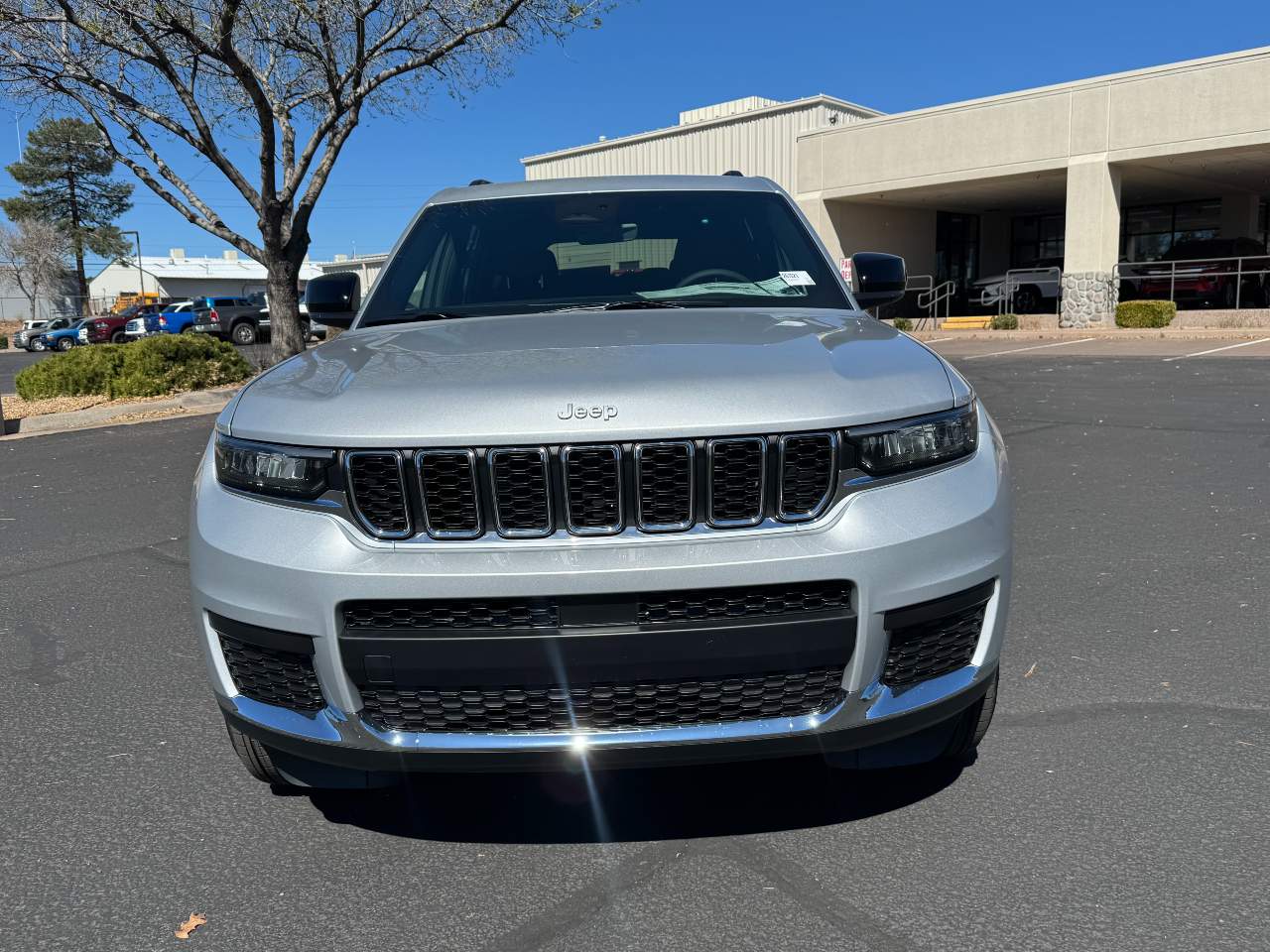 2026 Jeep Grand Cherokee L Laredo